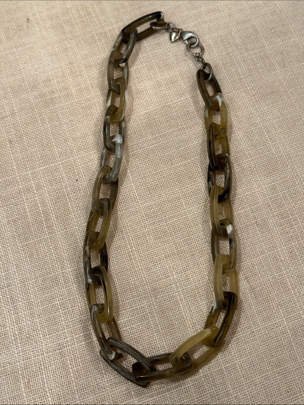 Carolee Chunky Resin Link Necklace in Olive and Smoky Gray